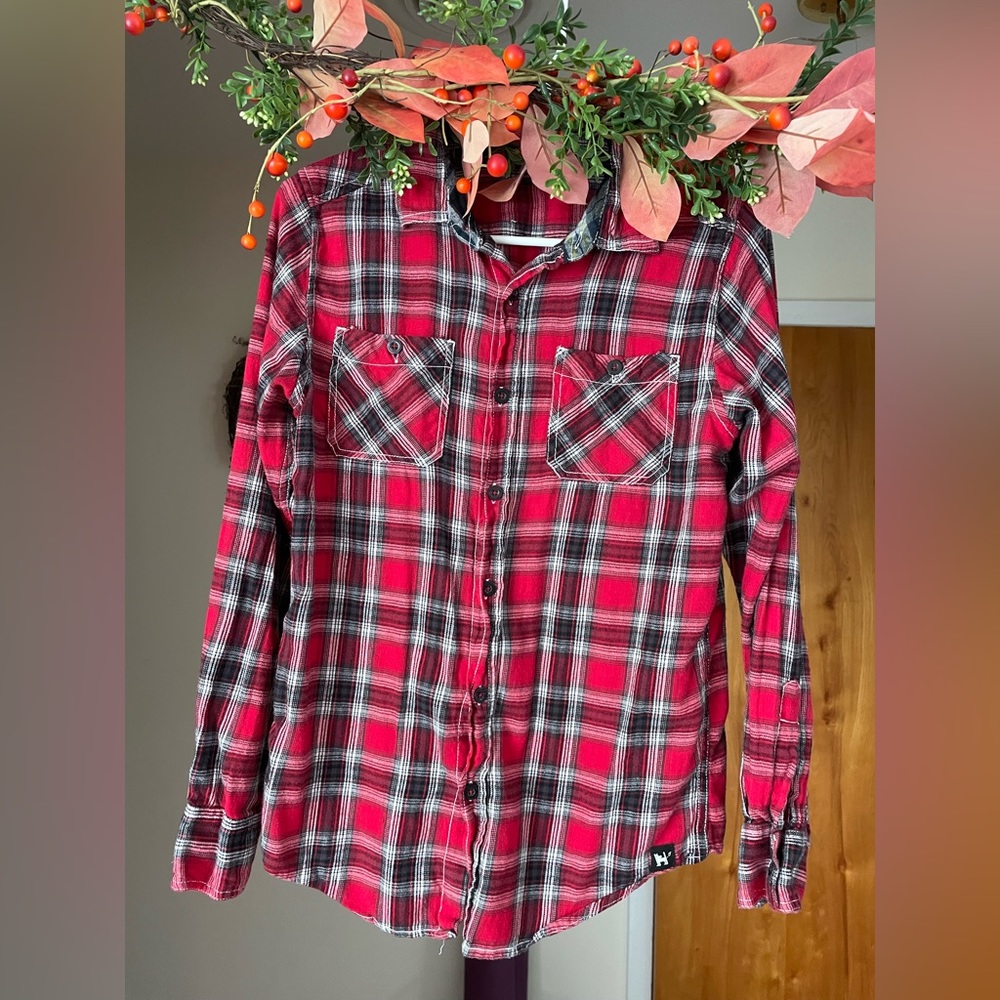 Boys button down flannel. Size L
